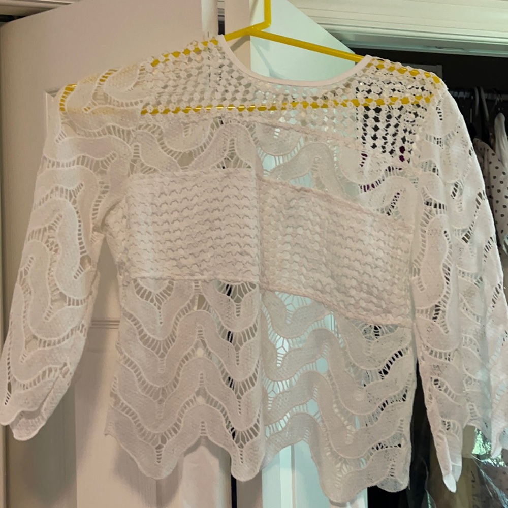 White lace short sleeve top